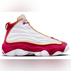 Jordan Pro Strong GS - NIB Size 5.5Y / 7.5W